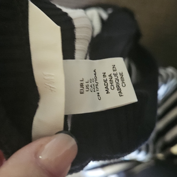 H&M Black and White Striped Midi Dress Lg - Picture 2 of 4